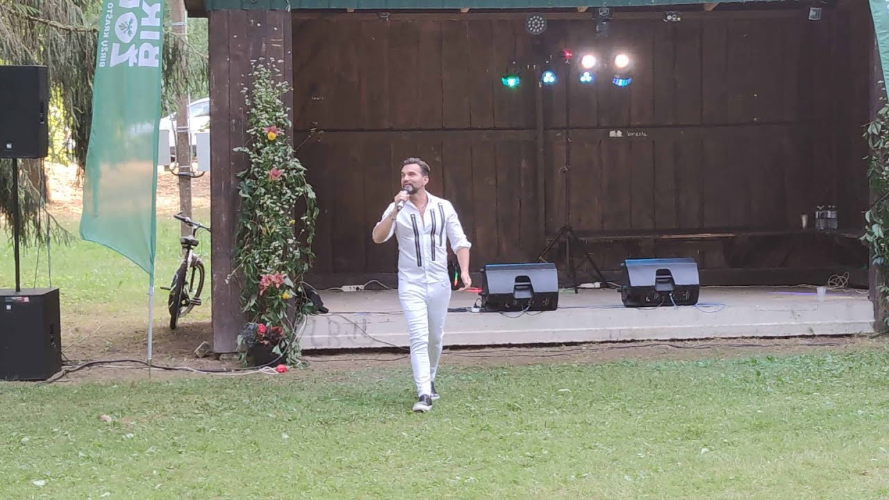 Atlikėjas Igoris Jarmolenka ir reperis Julian Verdee