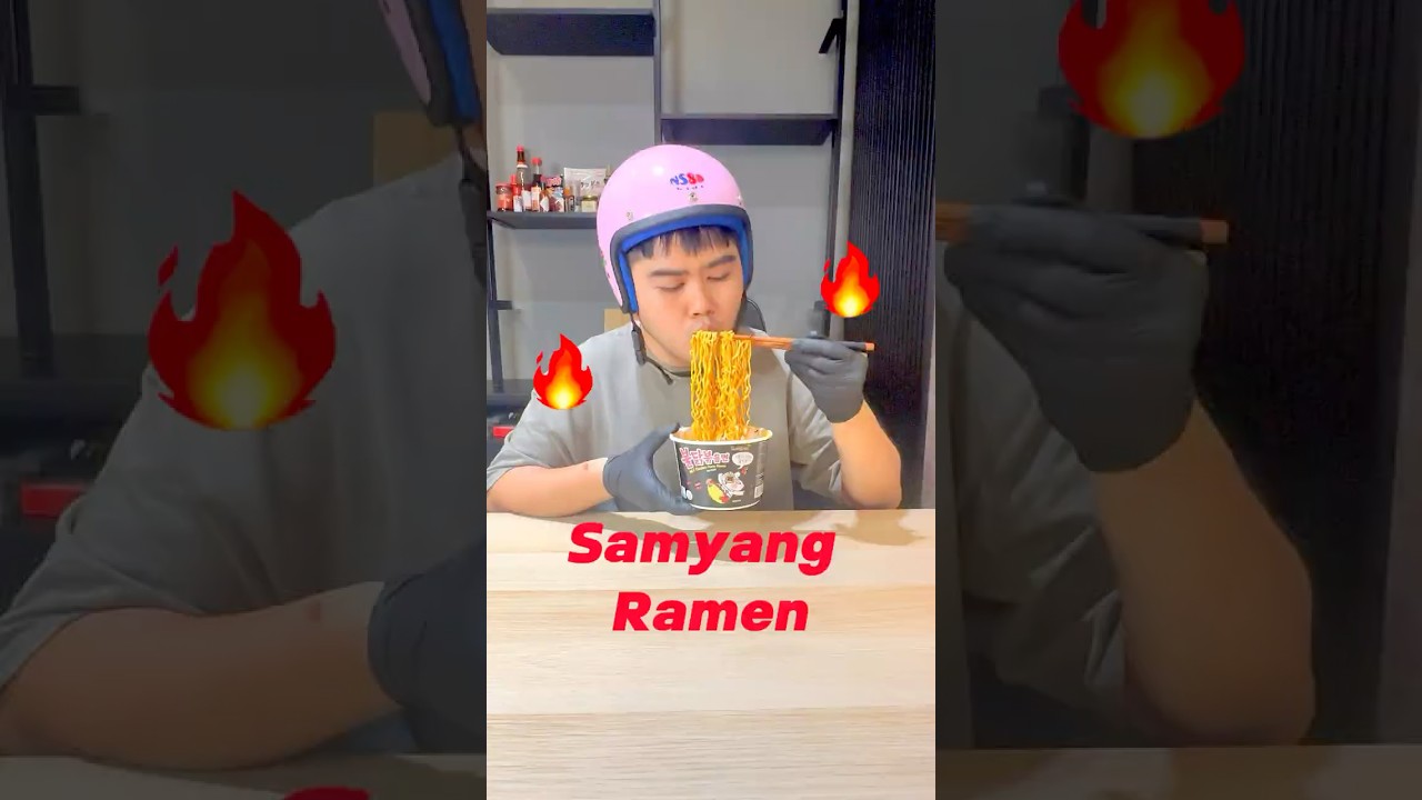 Samyang ramen #mukbang #pinkhelmet #memes #meme