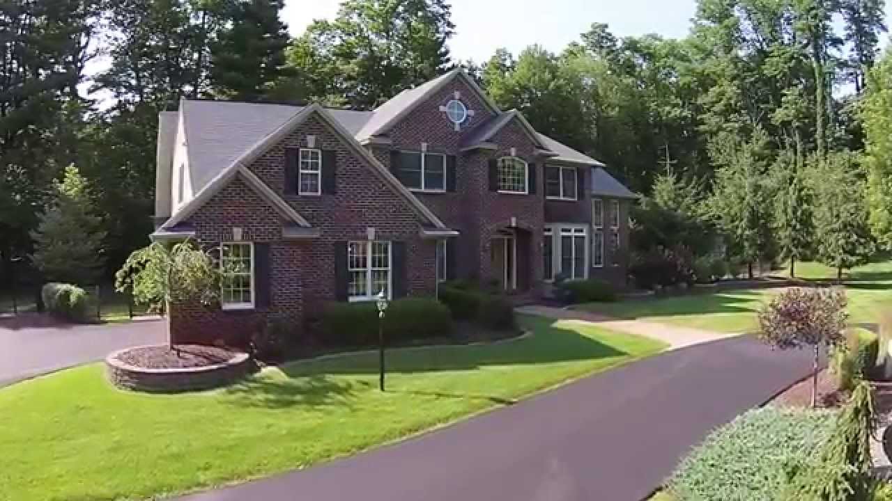 Albany NY Luxury Real Estate for sale  101 Anthony Way, Guilderland NY By Kevin Clancy