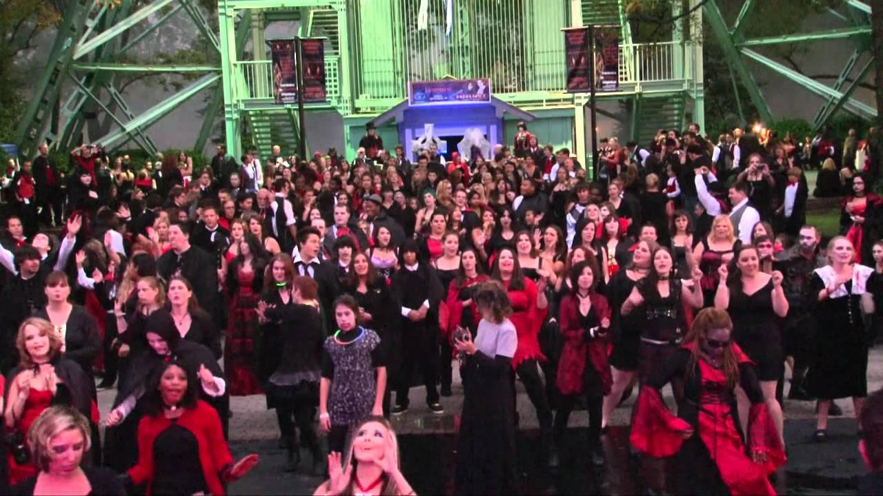 Guinness World Record for Largest Vampire Gathering