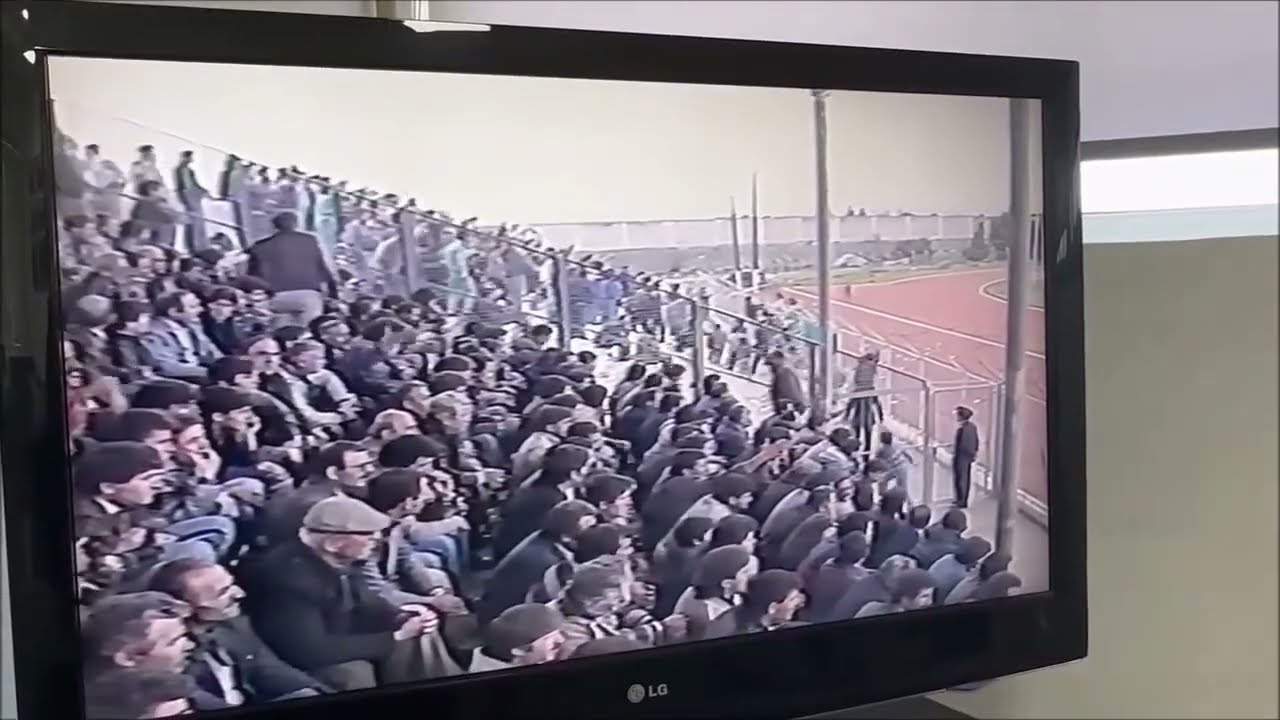 BAF ÜLKÜ YURDU - KÜÇÜK KAYMAKLI  1989-1990