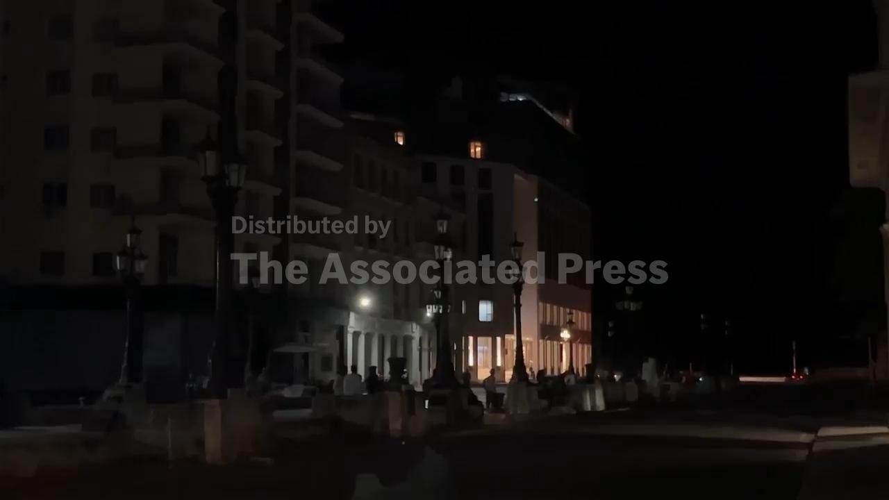Cuba&rsquo;s power grid collapses leaving it without electricity for the 3rd time this month