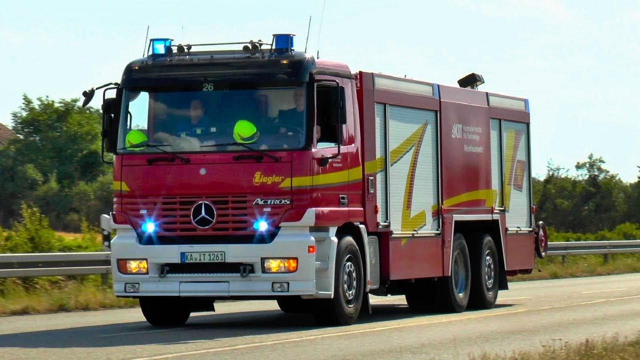 [GROSSER FLÄCHENBRAND] WERKFEUERWEHR KIT & FREIWILLIGE FEUERWEHREN - EINSATZFAHRTEN