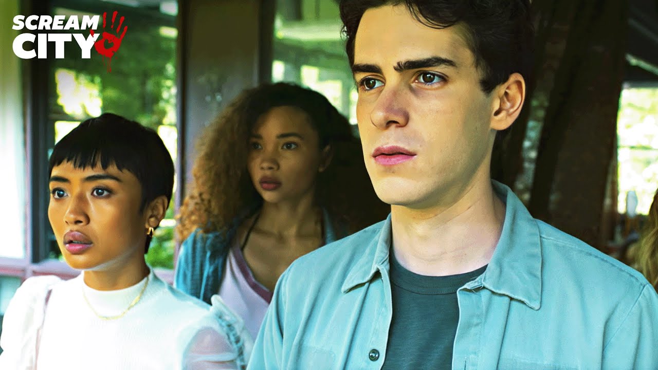 Gathering Evidence | I Know What You Did Last Summer (Ashley Moore, Brianne Tju)