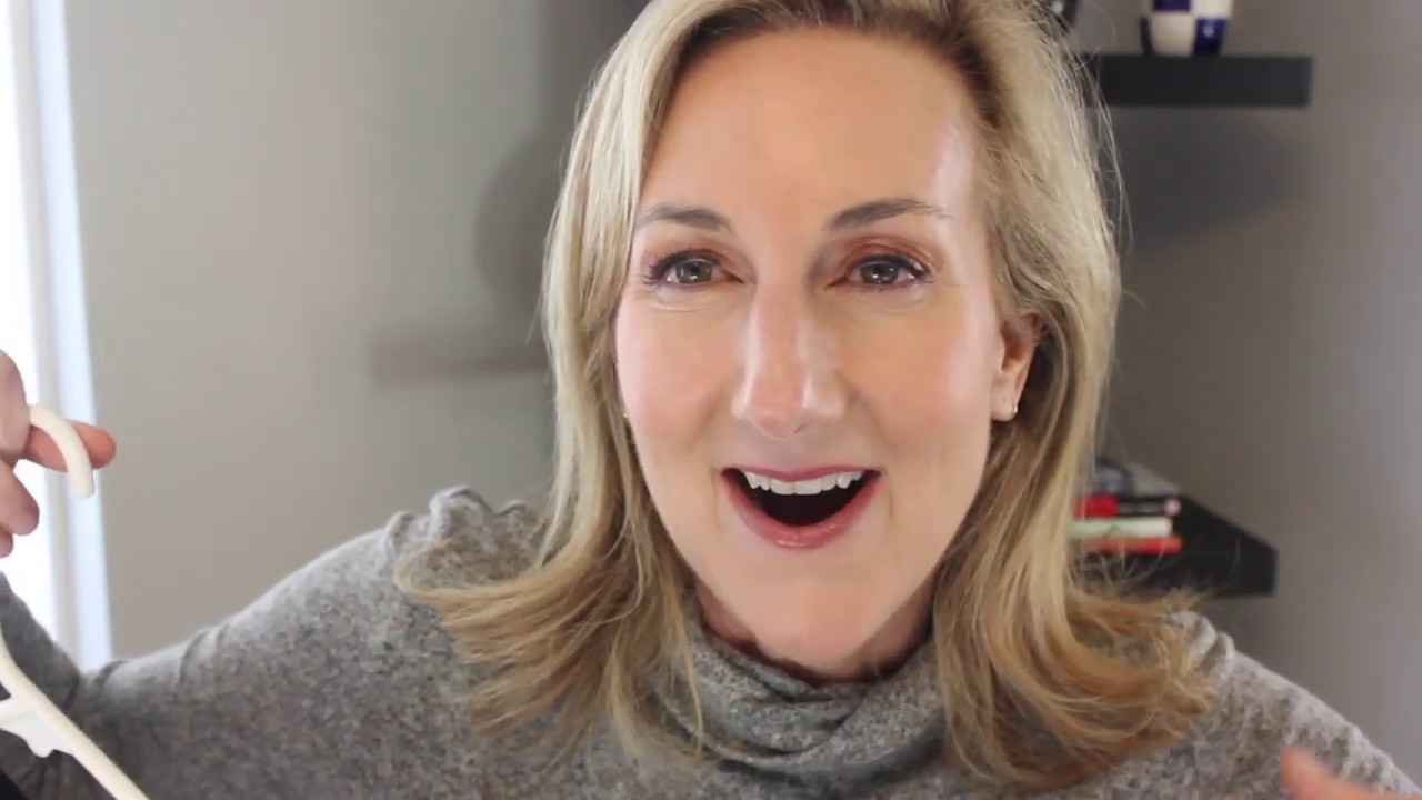 Крем GLOW TIME BB от Jane Iredale + основа под макияж Smooth Affair для зрелой кожи + праздничный...