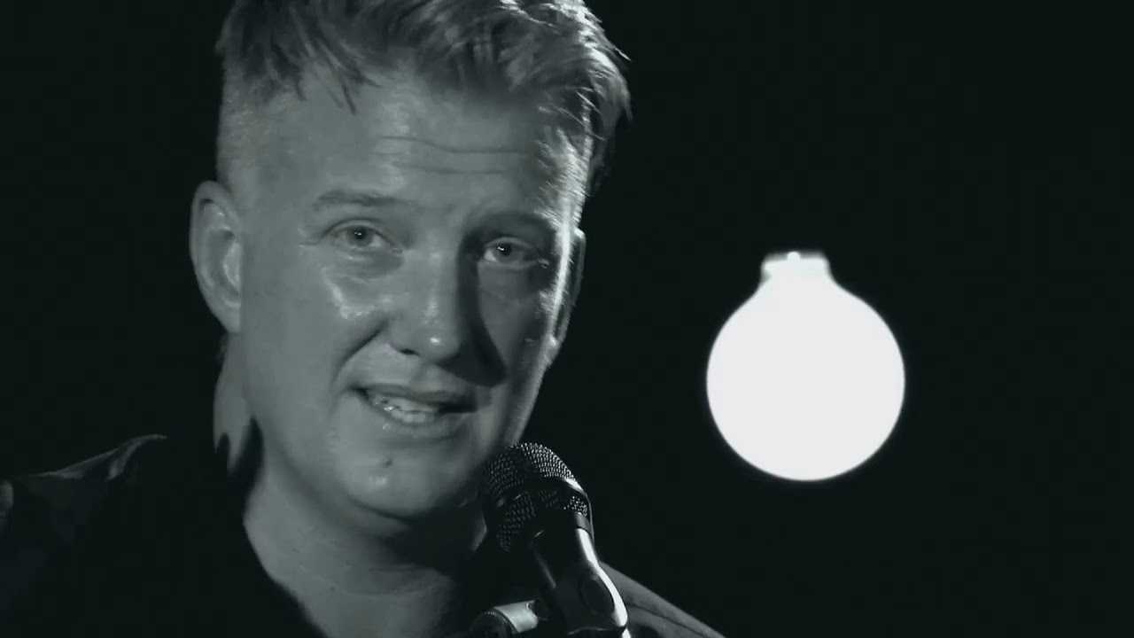 Queens of the Stone Age - Long Slow Goodbye [Acoustic] (WDR 1Live 2017)