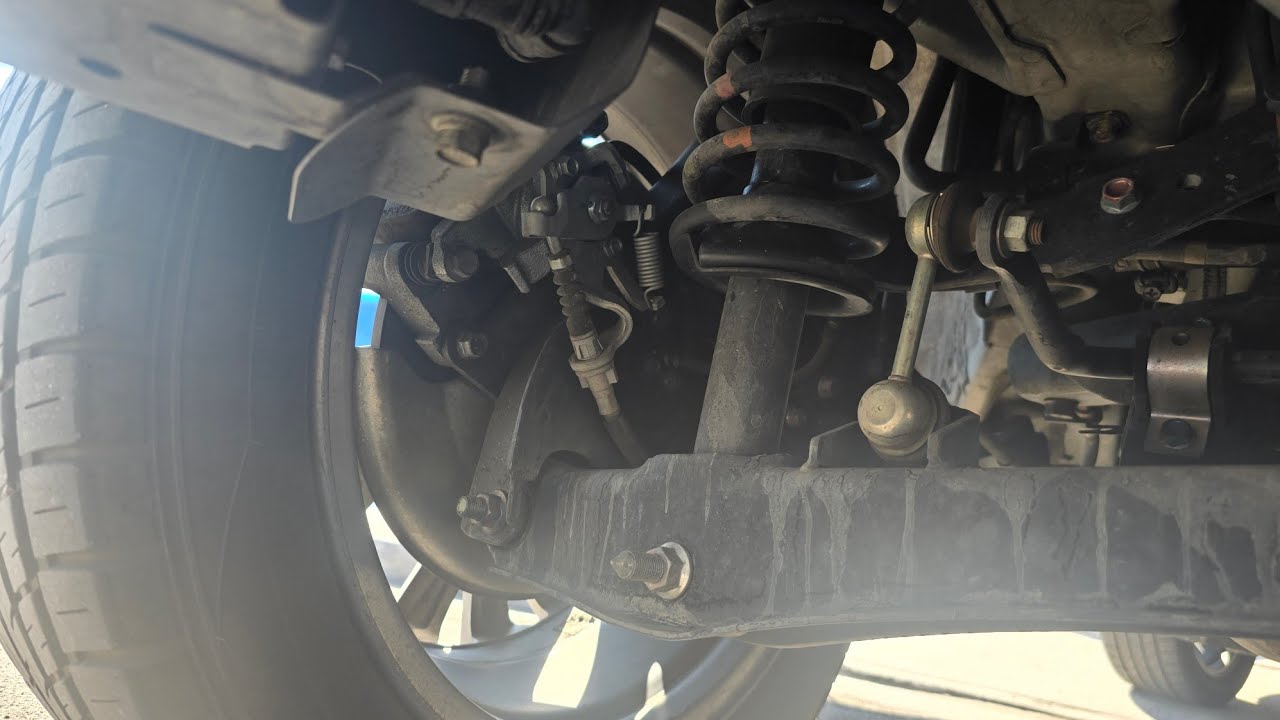 Fix Bouncy Rear Suspension: 2012-2021 Mitsubishi Outlander Strut Swap (20-Min DIY)