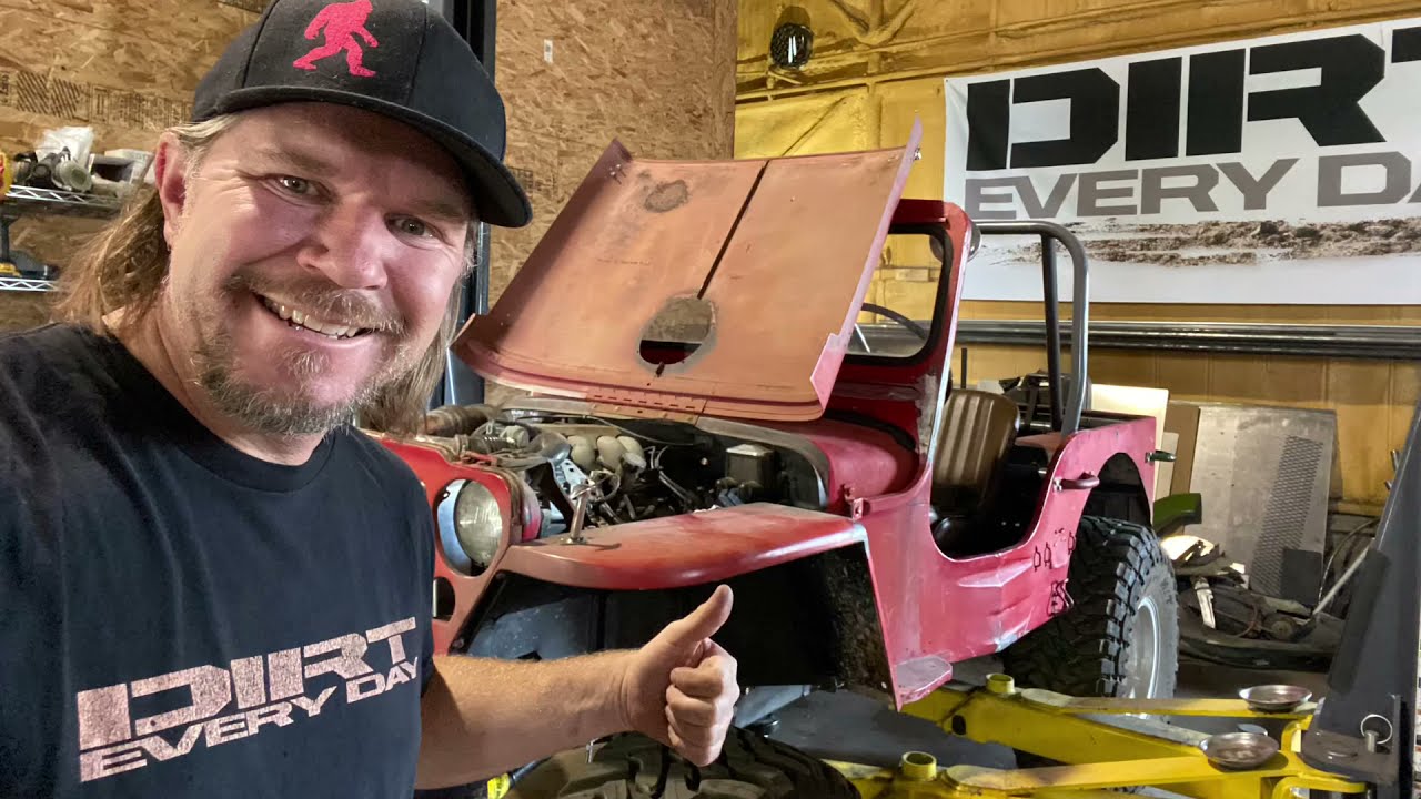 Dirt Daily: Red GPW flatfender jeep walk around and update.