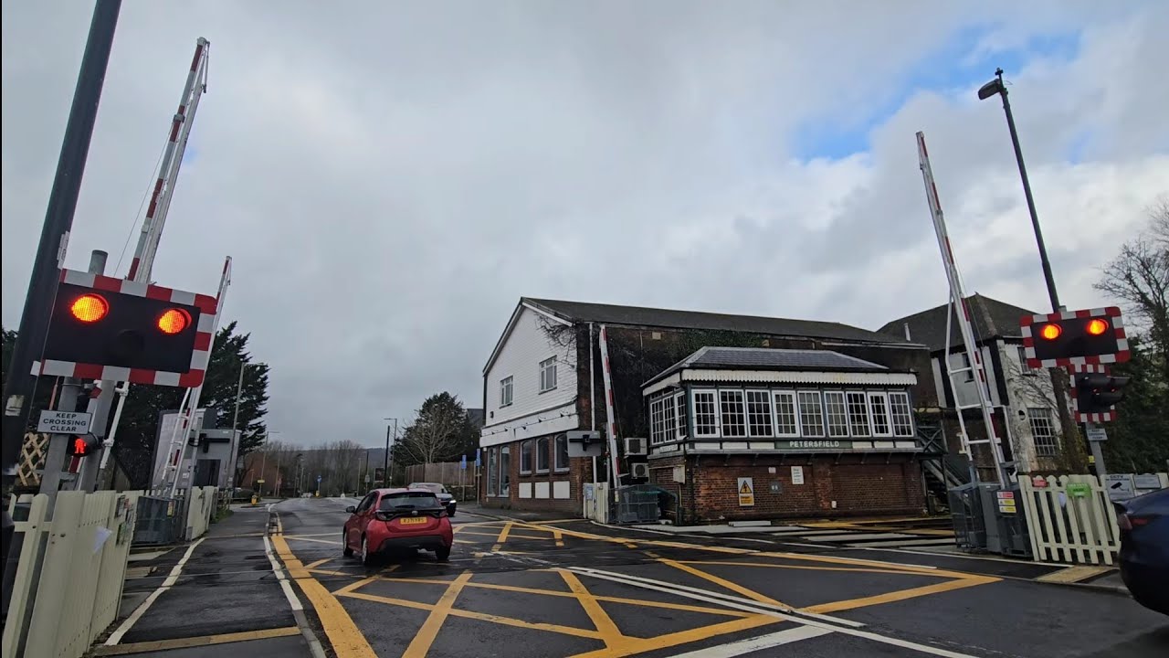 Petersfield Station Level Crossing Filmed With My New Tripod