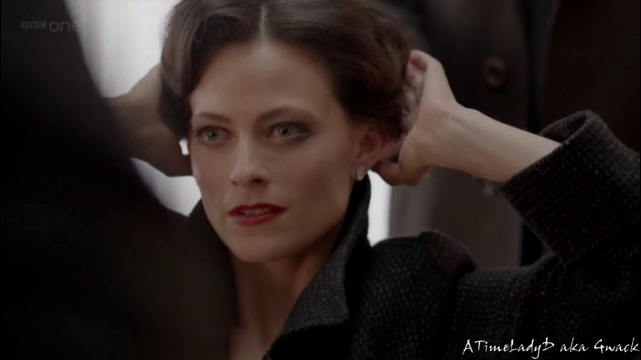 Sherlock Holmes/Irene Adler - Я тебя [не] люблю