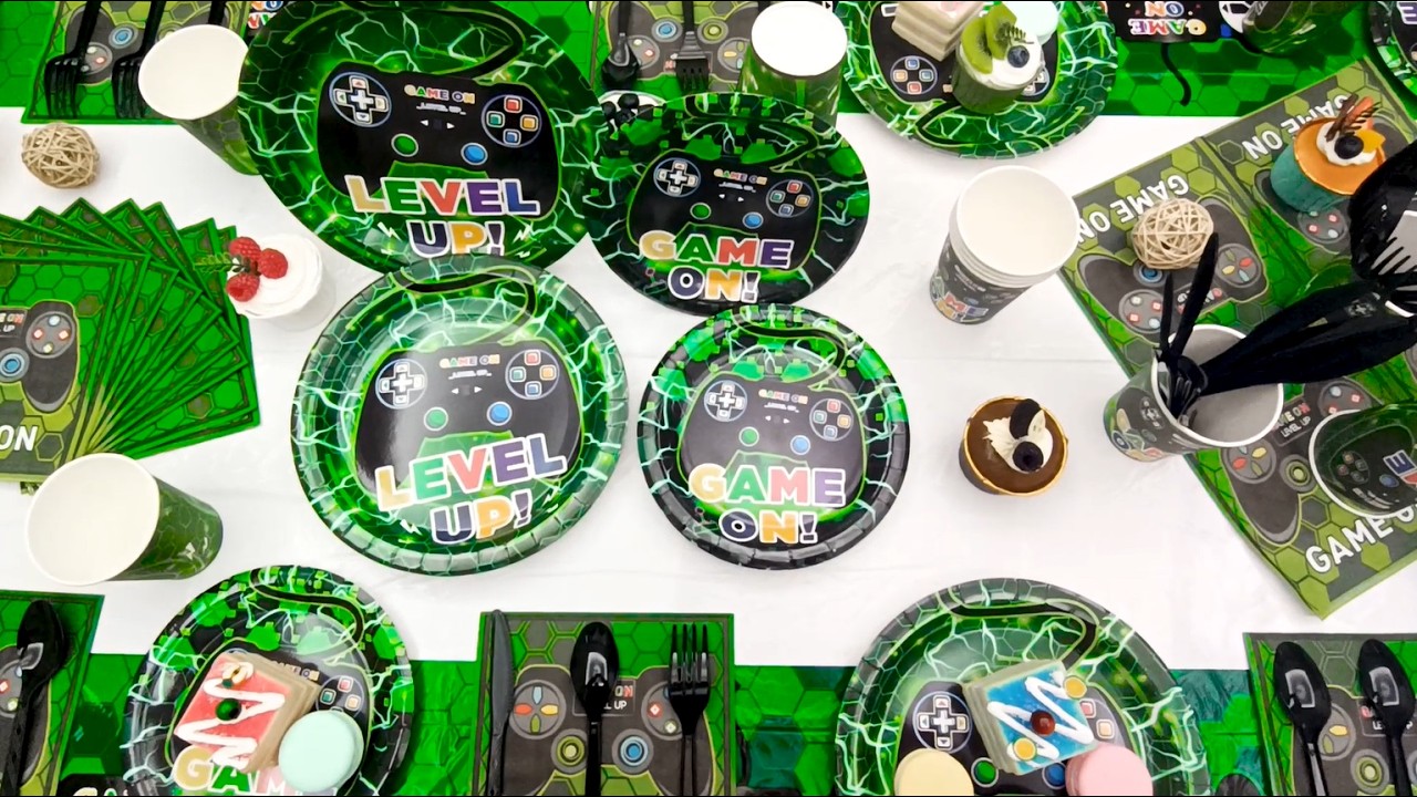 Level Up Green Video Game Party Supplies Disposable Tableware Kit