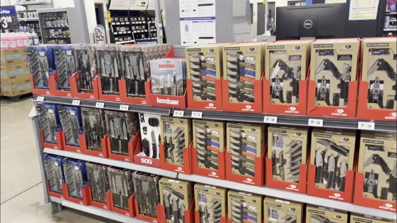 Праздничная распродажа ножей и снаряжения WALMART 2025...