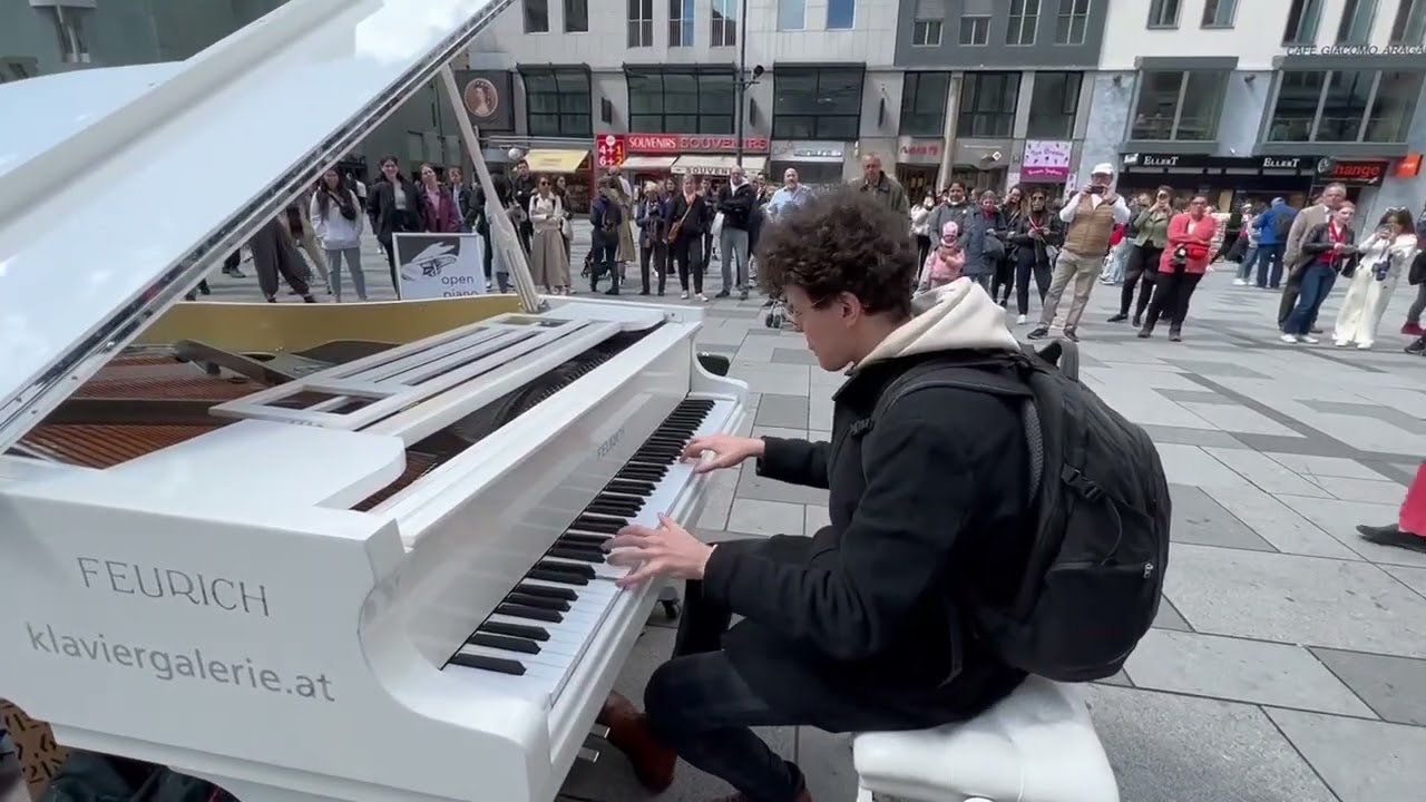 Piano Cover WATERFALL (Michael Schulte x R3HAB) by Thomas Krüger – Stephansplatz, Vienna