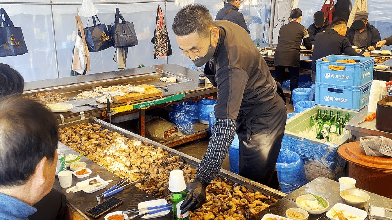 Most Unique BBQ in Korea!! ALL-YOU-CAN-EAT Grilled Pork Intestines - Korean Street Food