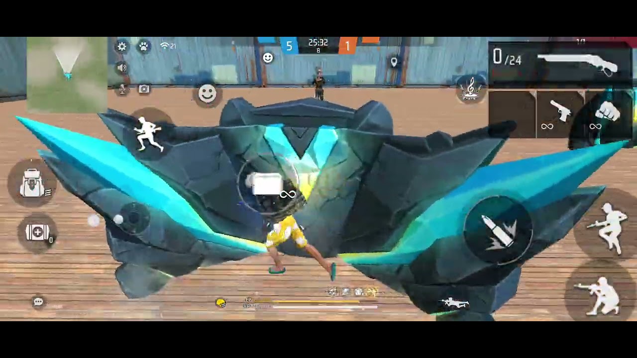 Jugando un pvp chil😅😁