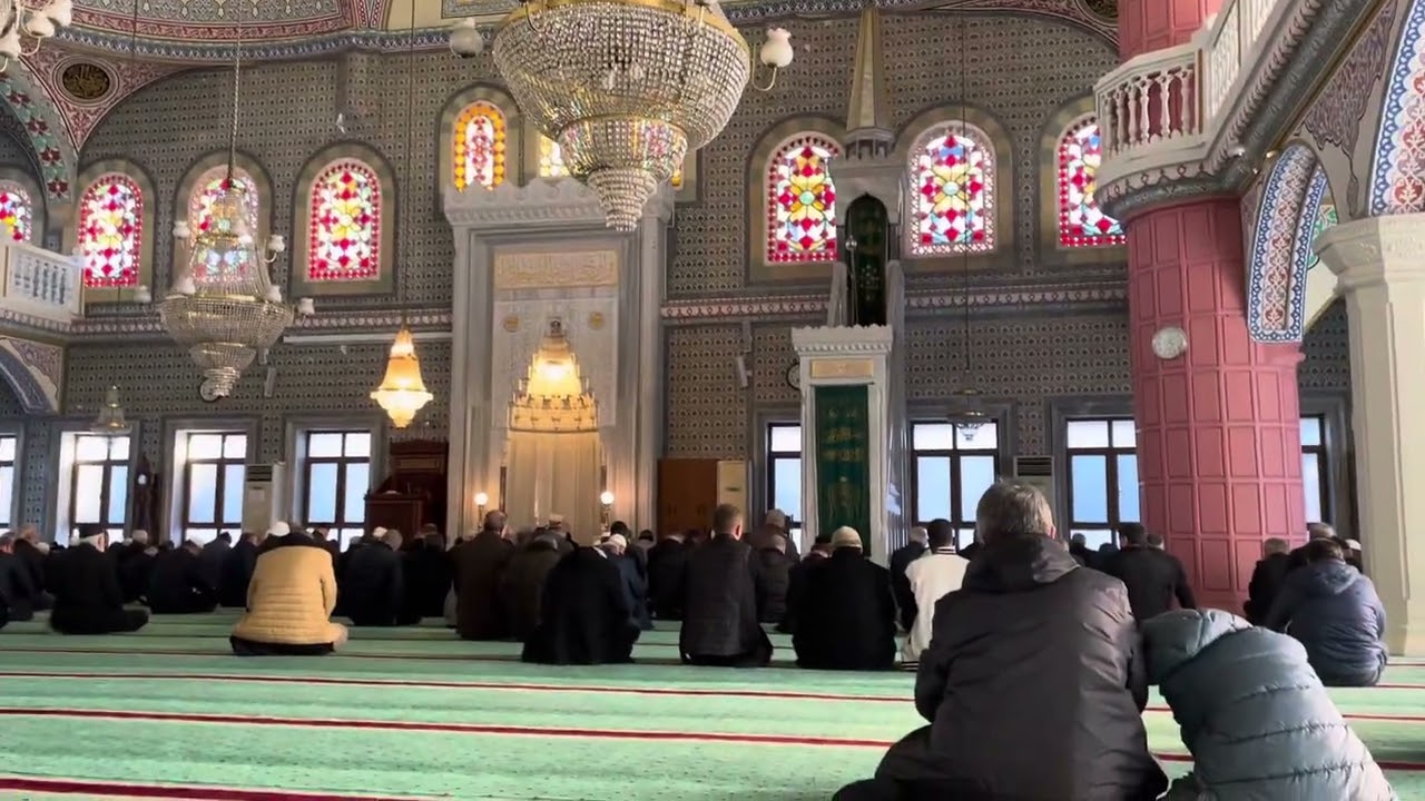 Şirinevler Ulu Camii Müezzin Kayyımı.                Sabri Yetişek