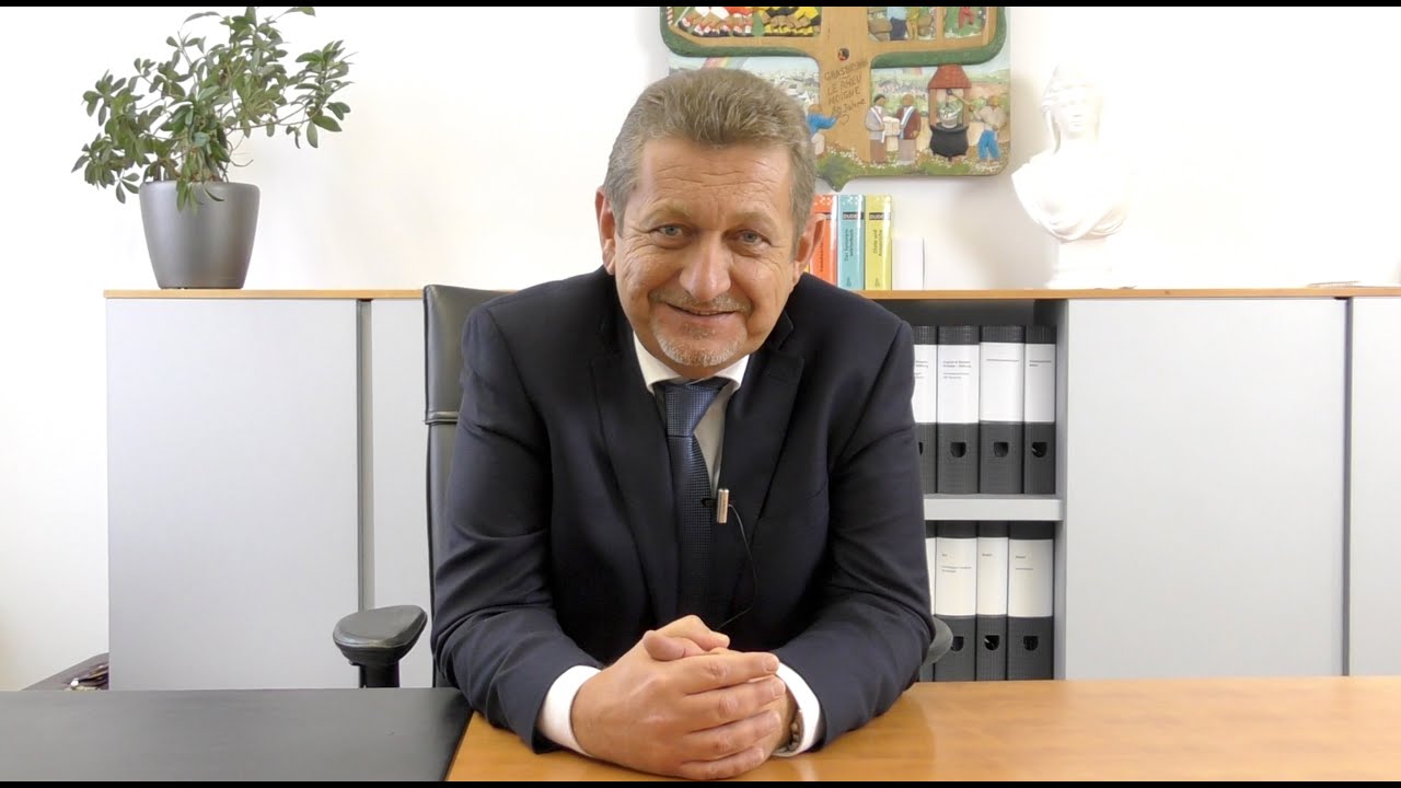 Klaus Korneder, 1. Bürgermeister der Gemeinde Grasbrunn zu Weihnachten 2021