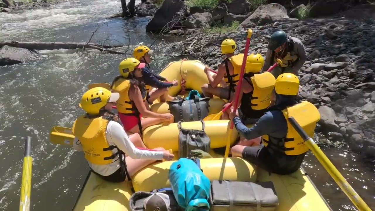 Kikac&eacute;ki (Ward's) Canyon on the Klamath River at 920 CFS - August 15, 2025