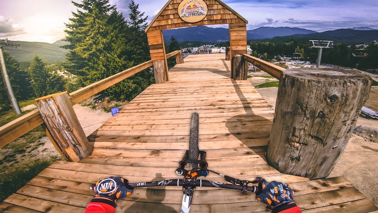 Die KRASSESTE Slopestyle Mountainbike Strecke? Red Bull Joyride in Kanada!