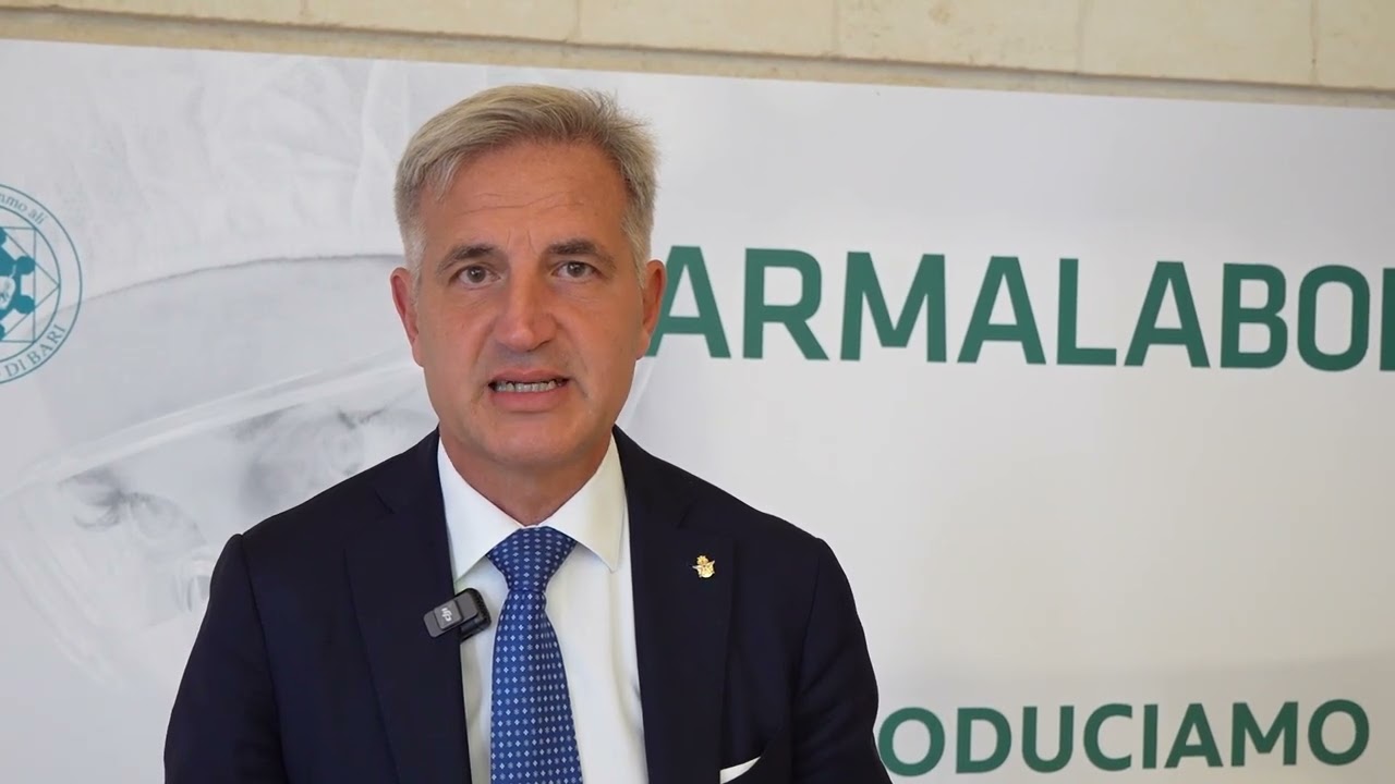 Sergio Fontana - Presidente  Farmalabor Brevetto con UNIBA