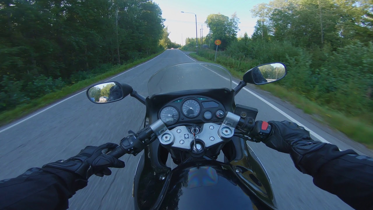 suzuki gsxf750