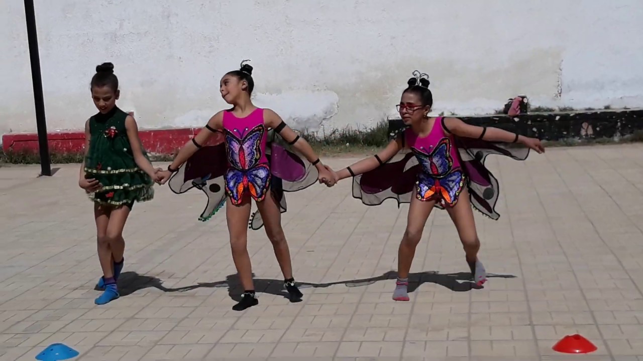 عرض الجمباز ....🤗😍رائع رائع رائع🤗🤗 😍.عيد الأم ..مجمع الشهيد على خاطر الرسمي لغات