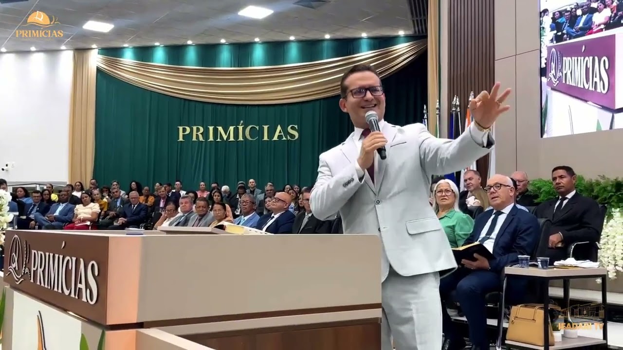 NÃO PELO PASSADO, MAS PELA CRUZ