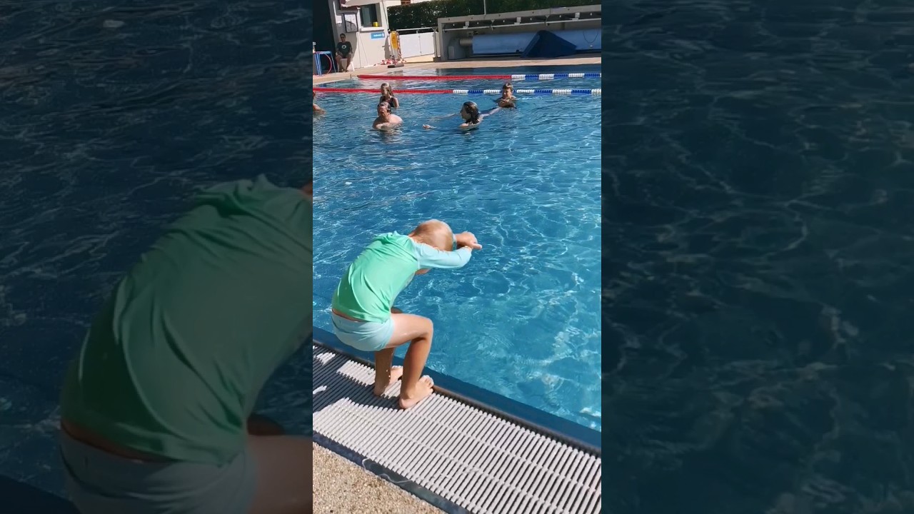 Le beau plongeon ! #piscine #plongeon #vacances #&eacute;t&eacute; #optionsirene