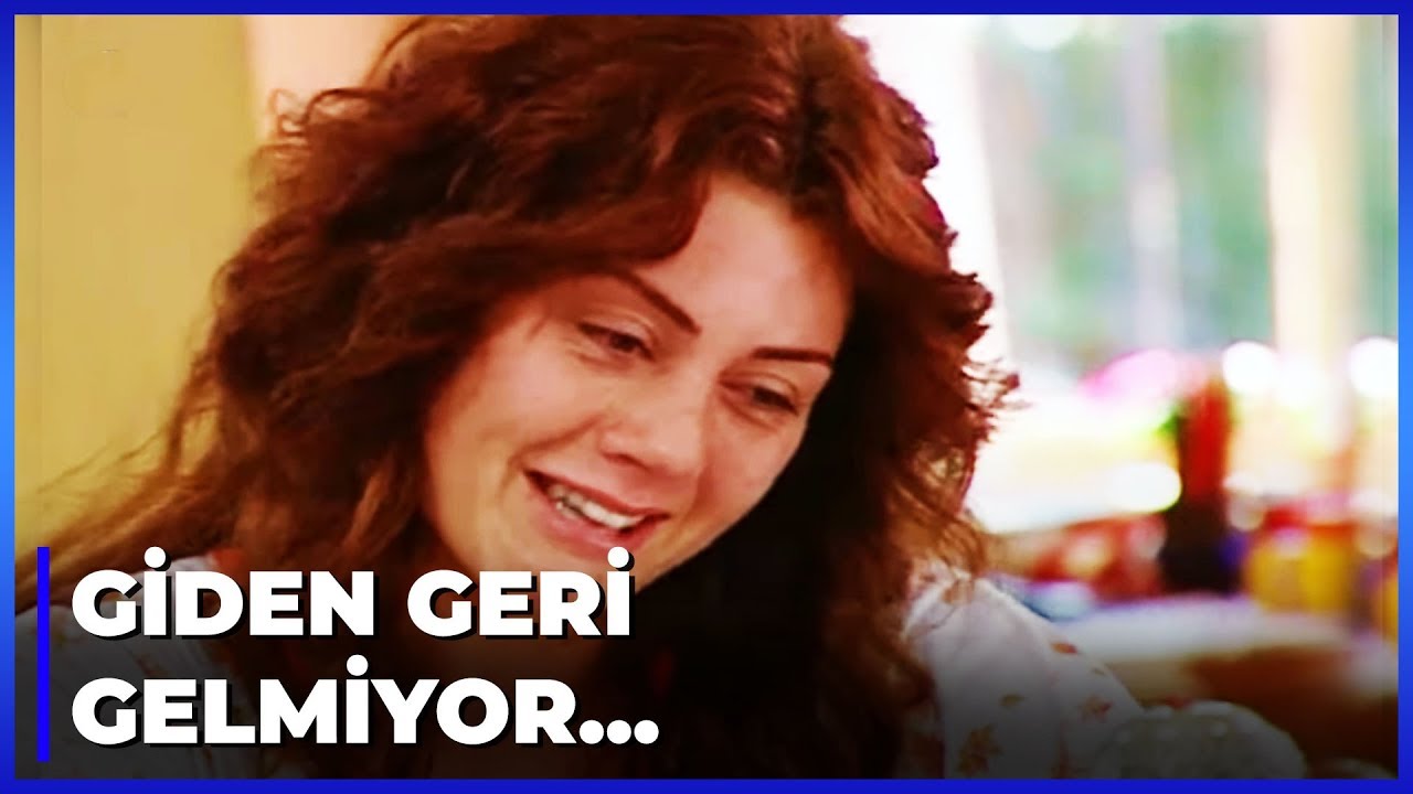 Leyla Kendi Kendine Şarkı S&ouml;yl&uuml;yor - Yaprak D&ouml;k&uuml;m&uuml; 39. B&ouml;l&uuml;m