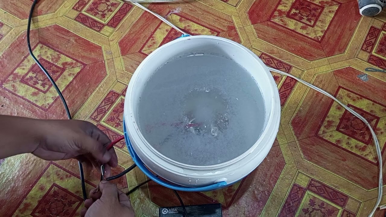 I use a welding machine for my Electrolysis Set up