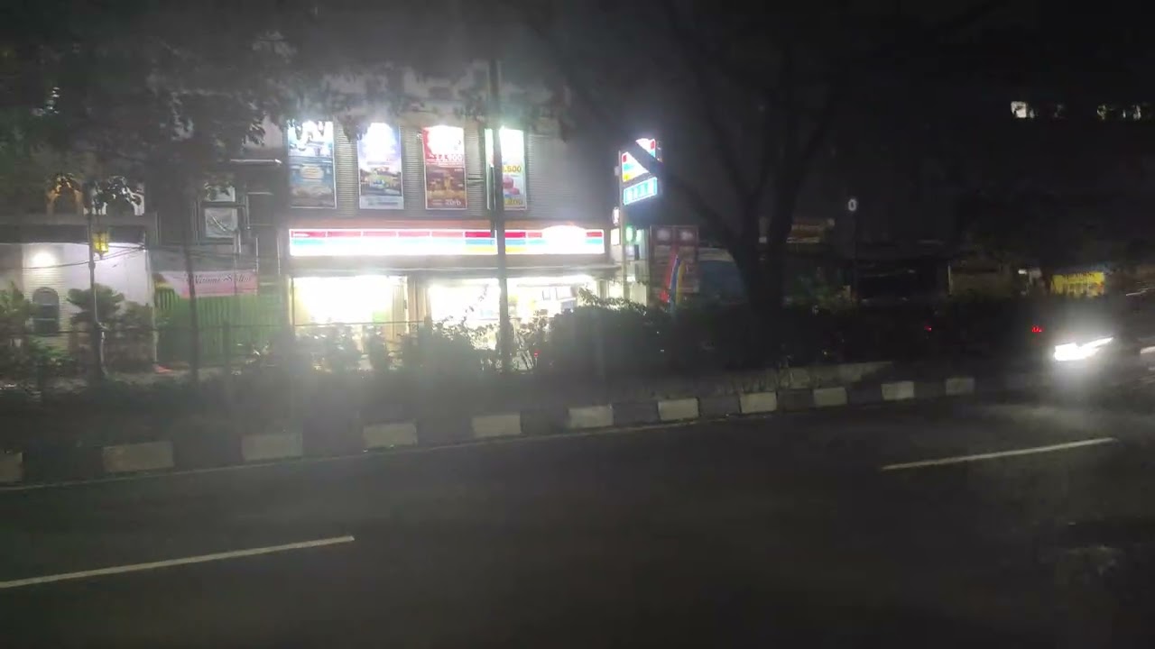 JALAN RAYA MARGONDA DEPOK DI MALAM TAKBIRAN,,,