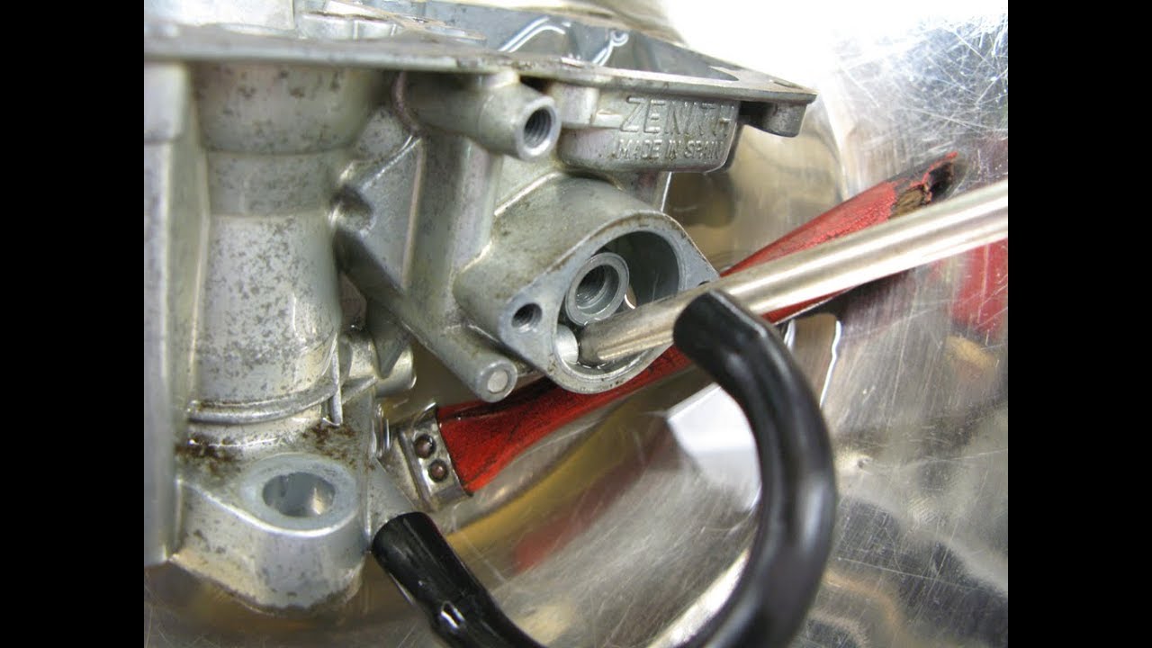#6/8 Carburateur Zenith 28 IF : Nettoyage de la Cuve