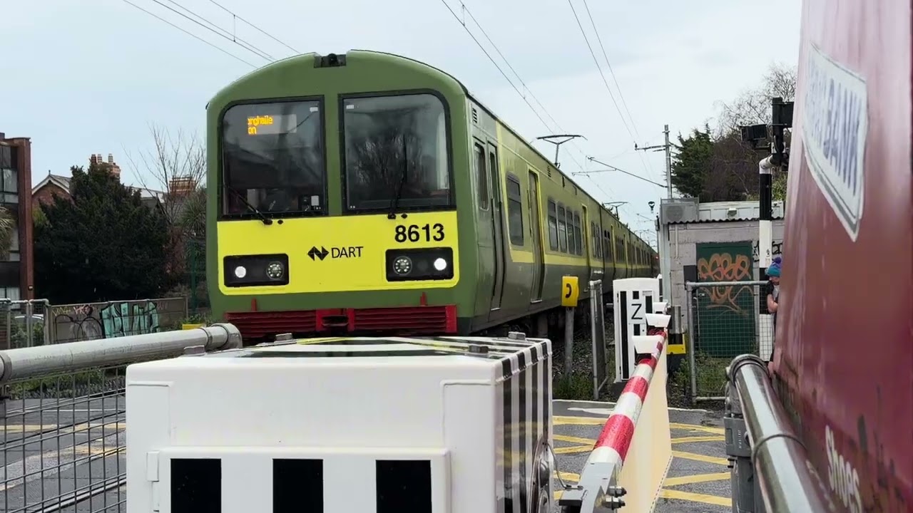 DART 8600 (8613) at Serpentine Avenue, Dublin. (21/02/2026)