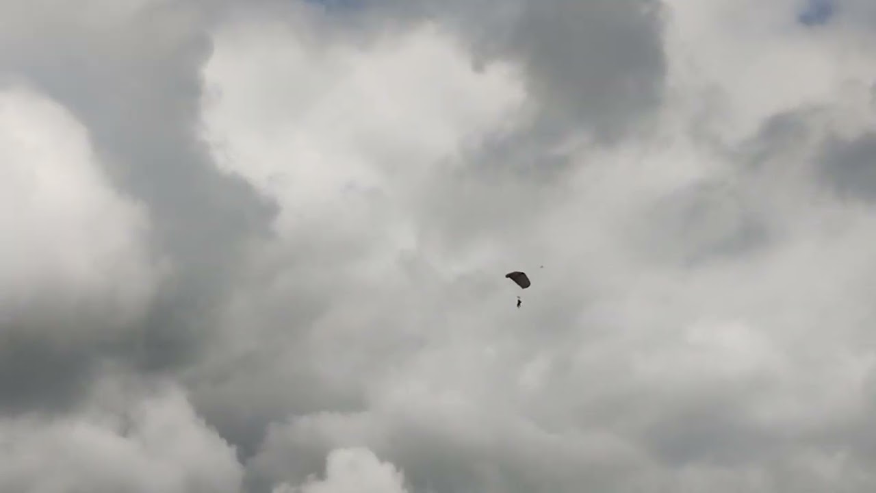 Martin skydiving 