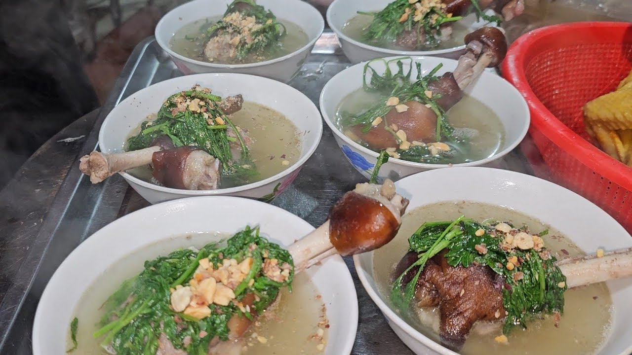 Đ&acirc;y L&agrave; L&yacute; Do D&acirc;n Nhậu Đổ X&ocirc; Tới Qu&aacute;n N&agrave;y Kh&ocirc;ng Ngờ Ở Qu&aacute;n Thịt Ch&oacute; Lại Hấp Dẫn Ngon Đến Vậy 