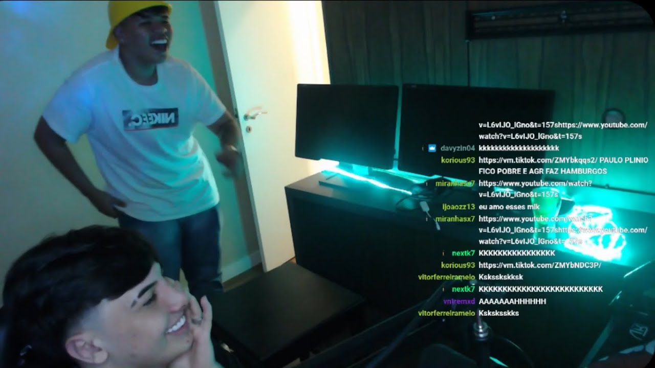 TENTE N&Atilde;O RIR COM FACADA E LOCKING B3BAD0S EM LIVE!