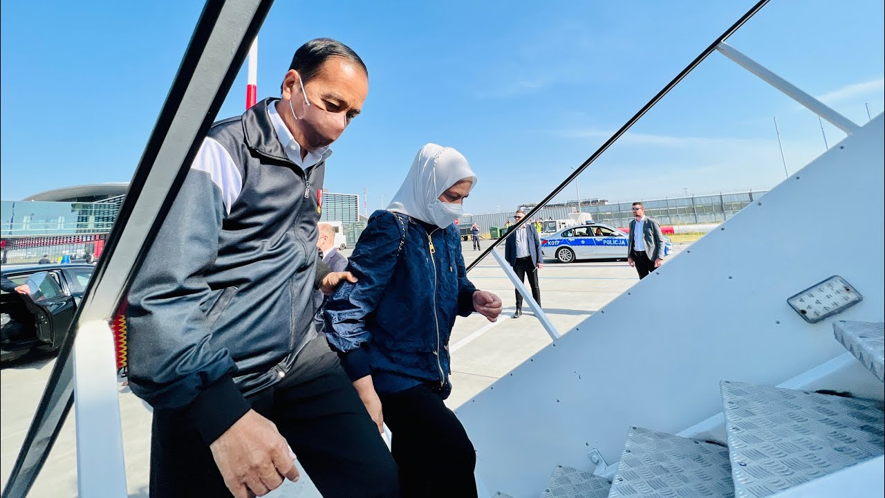 Keberangkatan Presiden Jokowi dan Ibu Iriana Menuju Moskow-Rusia, Rzeszow, 30 Juni 2022