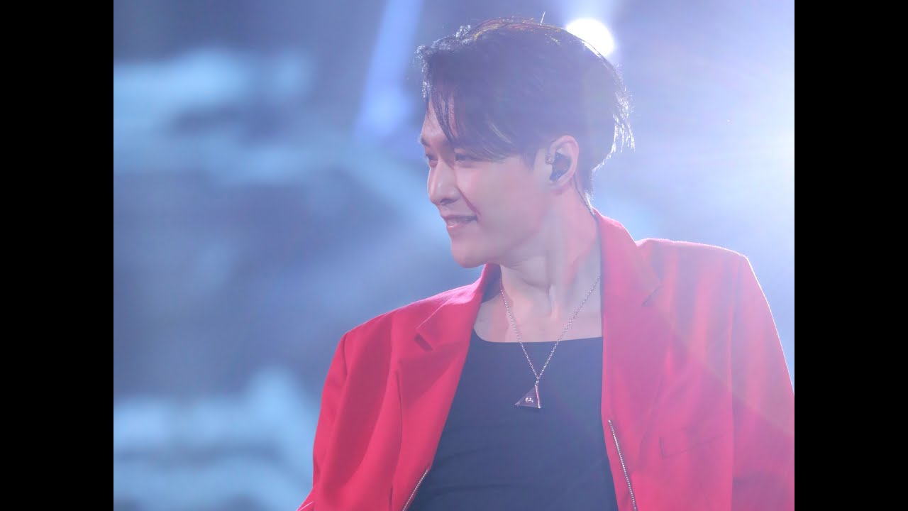 191231 东方卫视跨年 NAMANANA LAY focus