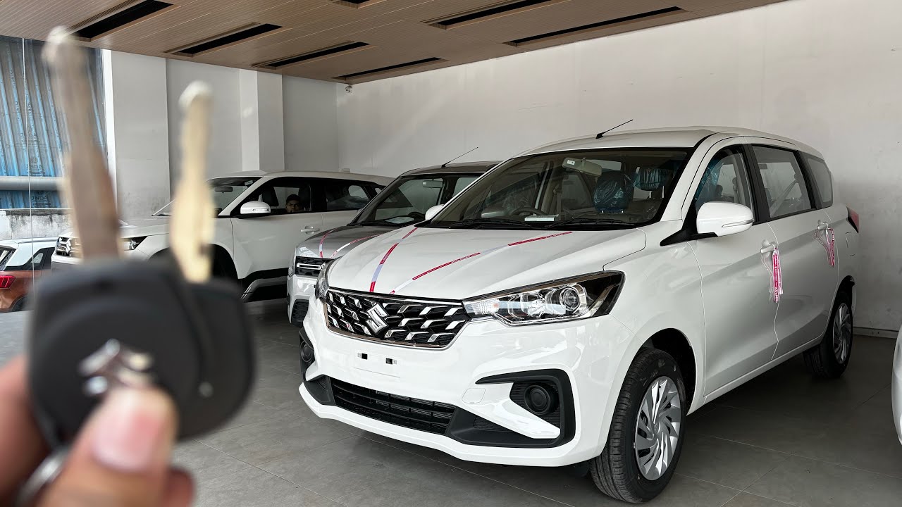आ गई Ertiga 2024 Model❤️ New Ertiga Vxi Petrol 2024 Latest Onroad Price & All Features #ertiga2024