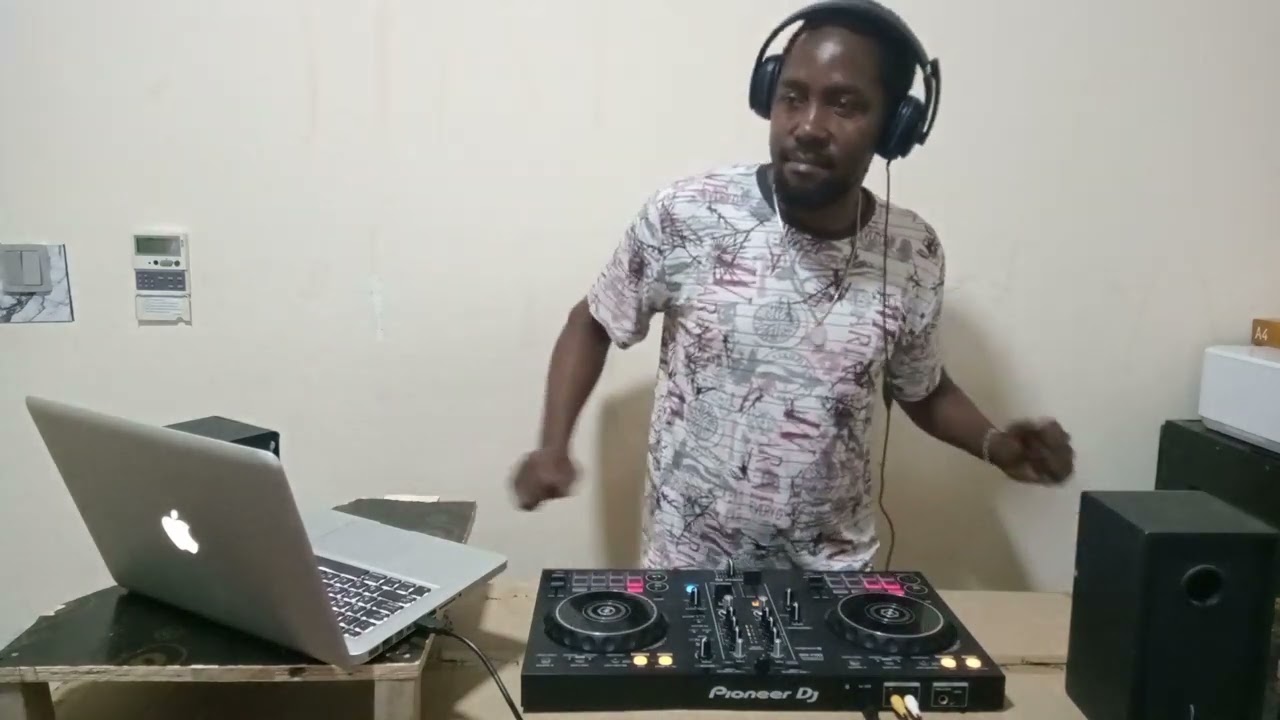 Dj Saidoh #Mix 19 Soul including Kool and The Gang, Madonna, Black box, Marvin Gaye and many more.