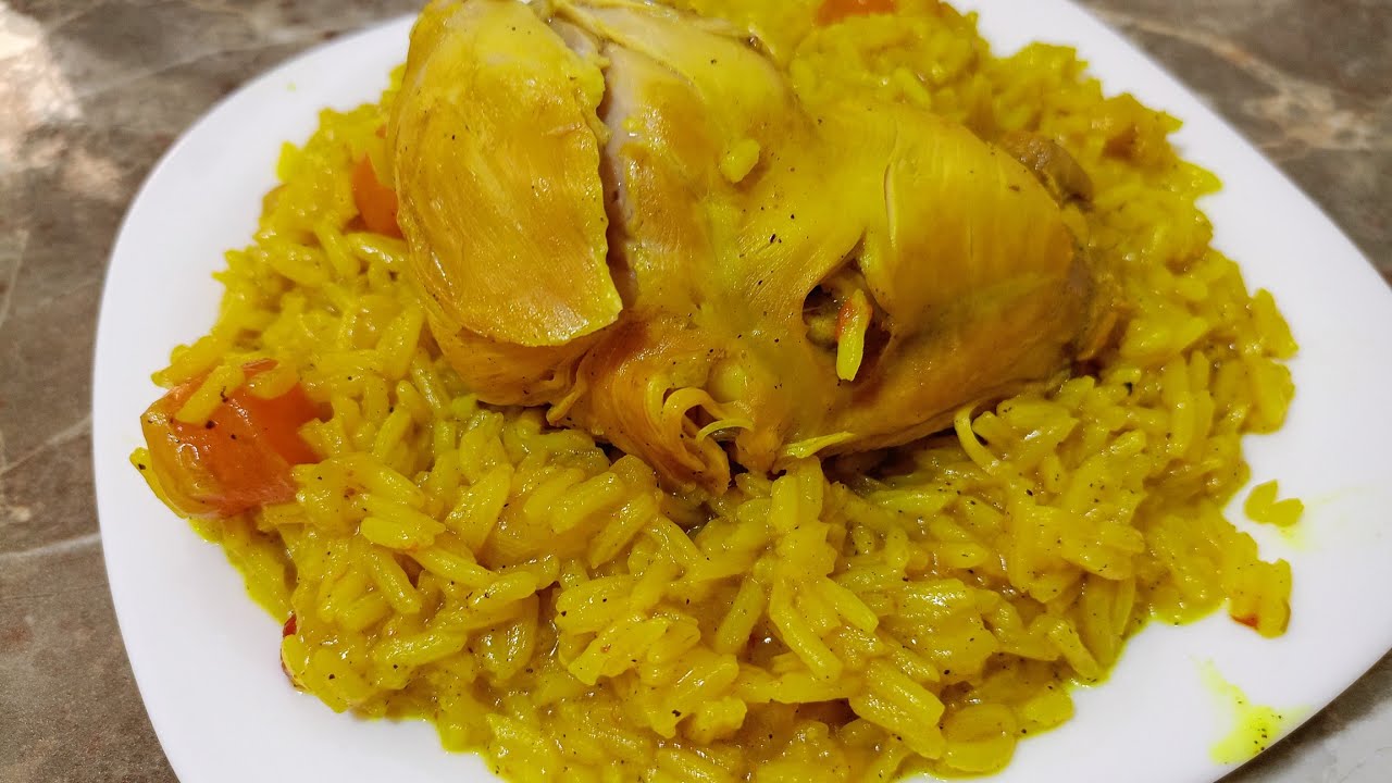ارز بالدجاج والتوابل الذهبية 😋 الطعم اللي ما يتنساش