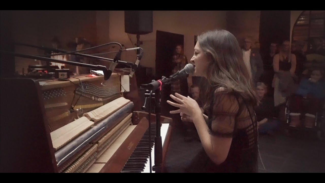 Anthe - Wasting My Time (Live @ CC Mechelen)