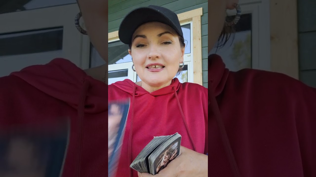 Таро расклад: КАКОЕ СООБЩЕНИЕ ВАМ  НЕ КАК НЕ МОЖЕТ ВАМ ОТПРАВИТЬ??!!!