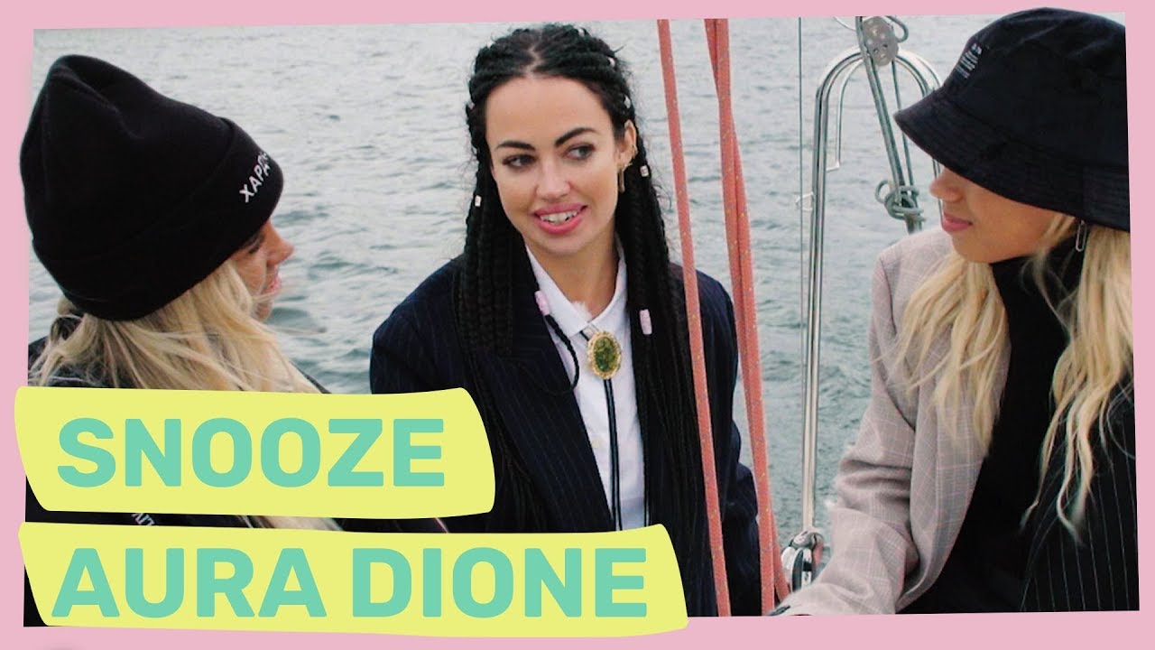 Lisa&Lena meet Aura Dione (SNOOZE) | xLL