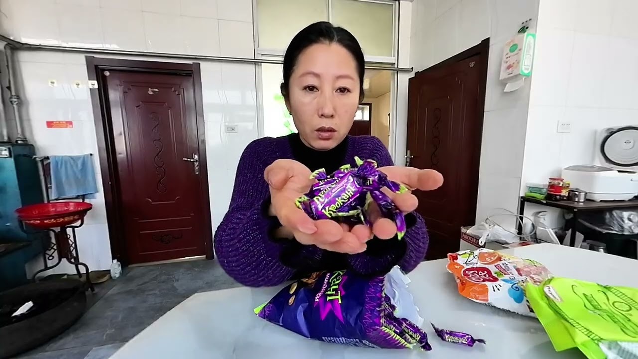 俄罗斯进口糖果，甜而不腻，唇齿留香，新春佳节必备单品 #新春糖果 #原创视频