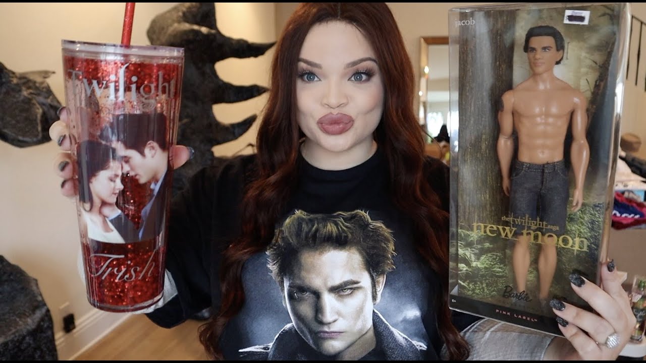 MY TWILIGHT COLLECTION! Team Edward V. Team Jacob