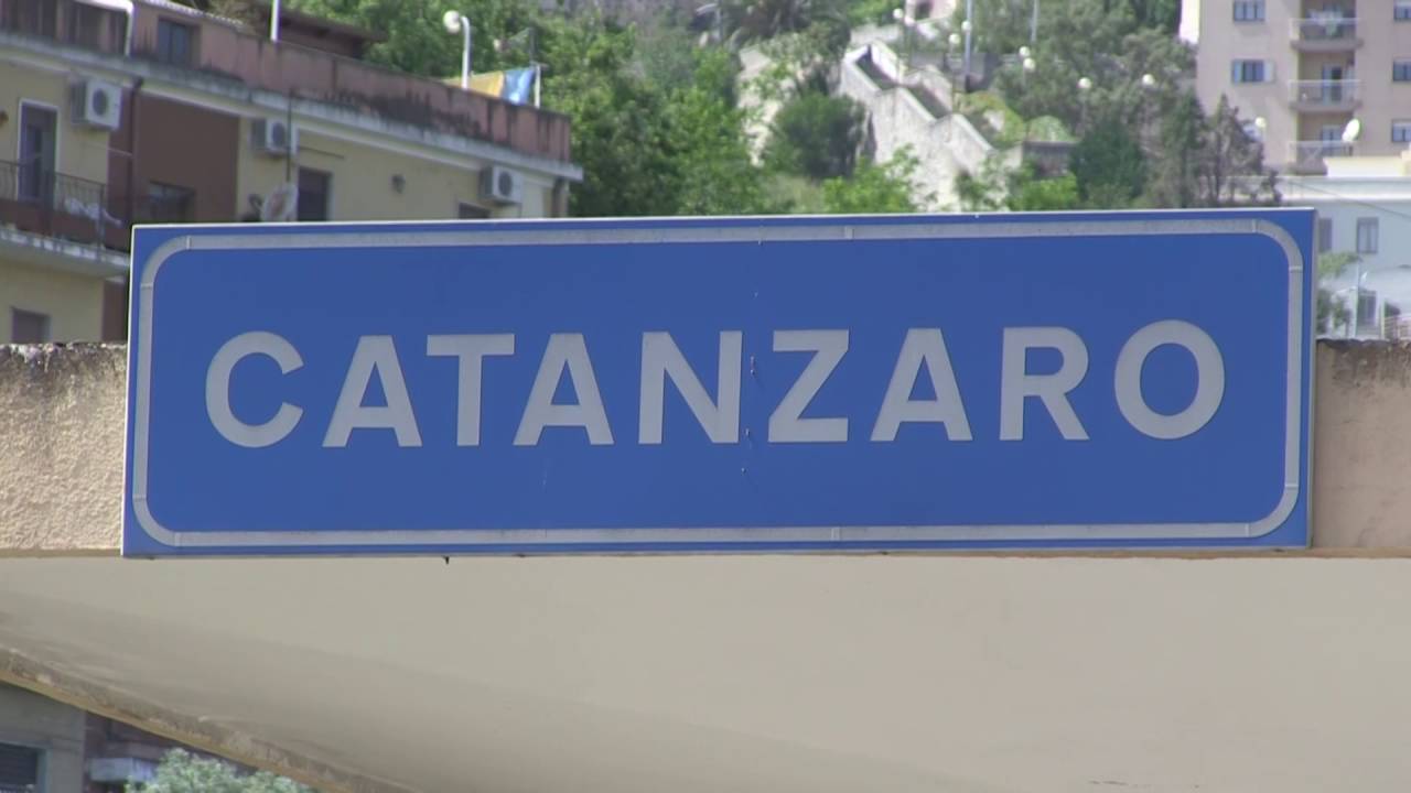 Le chiamano 'stazioni impresenziate'
