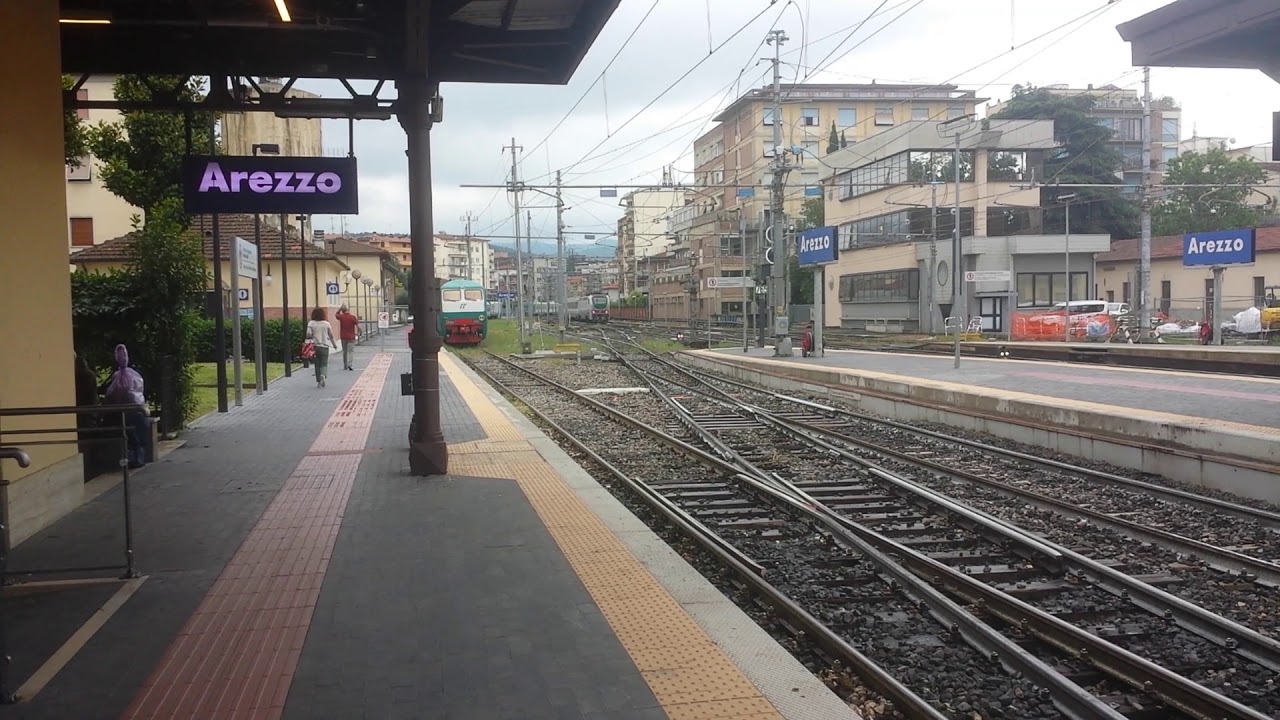FS Trenitalia E402 125 at Arezzo