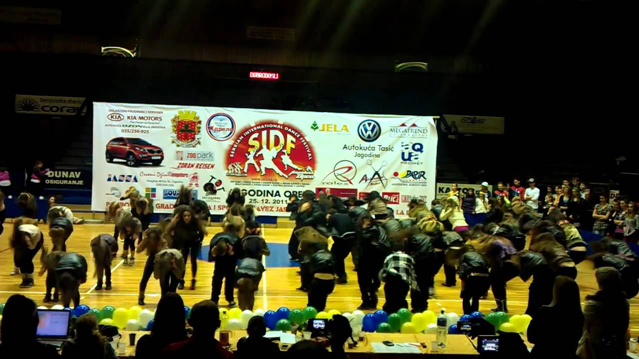 Fenix Nis formacija od 86 clanova