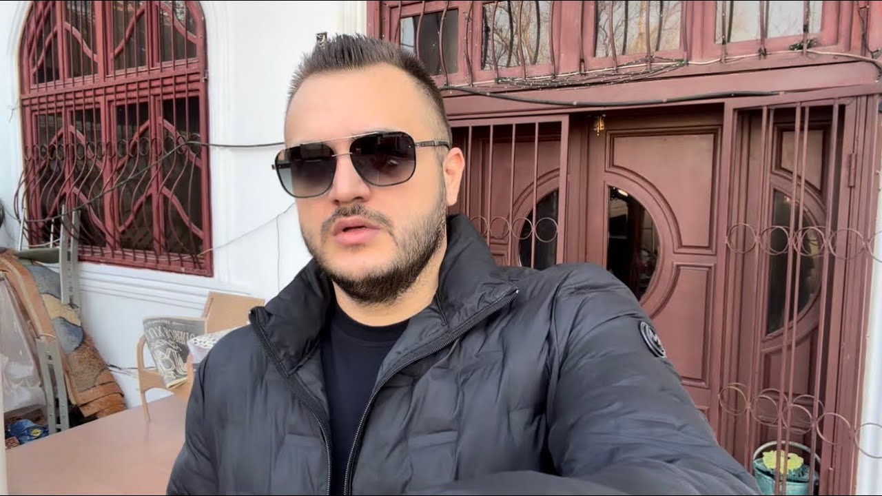 La discuții cu bunica Patroana în curte la Strehaia! Nu mai poate mânca deloc!